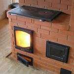 Піч із цегли для дому