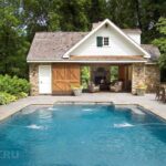 Будиночок біля басейну-навіщо потрібен і як може виглядати